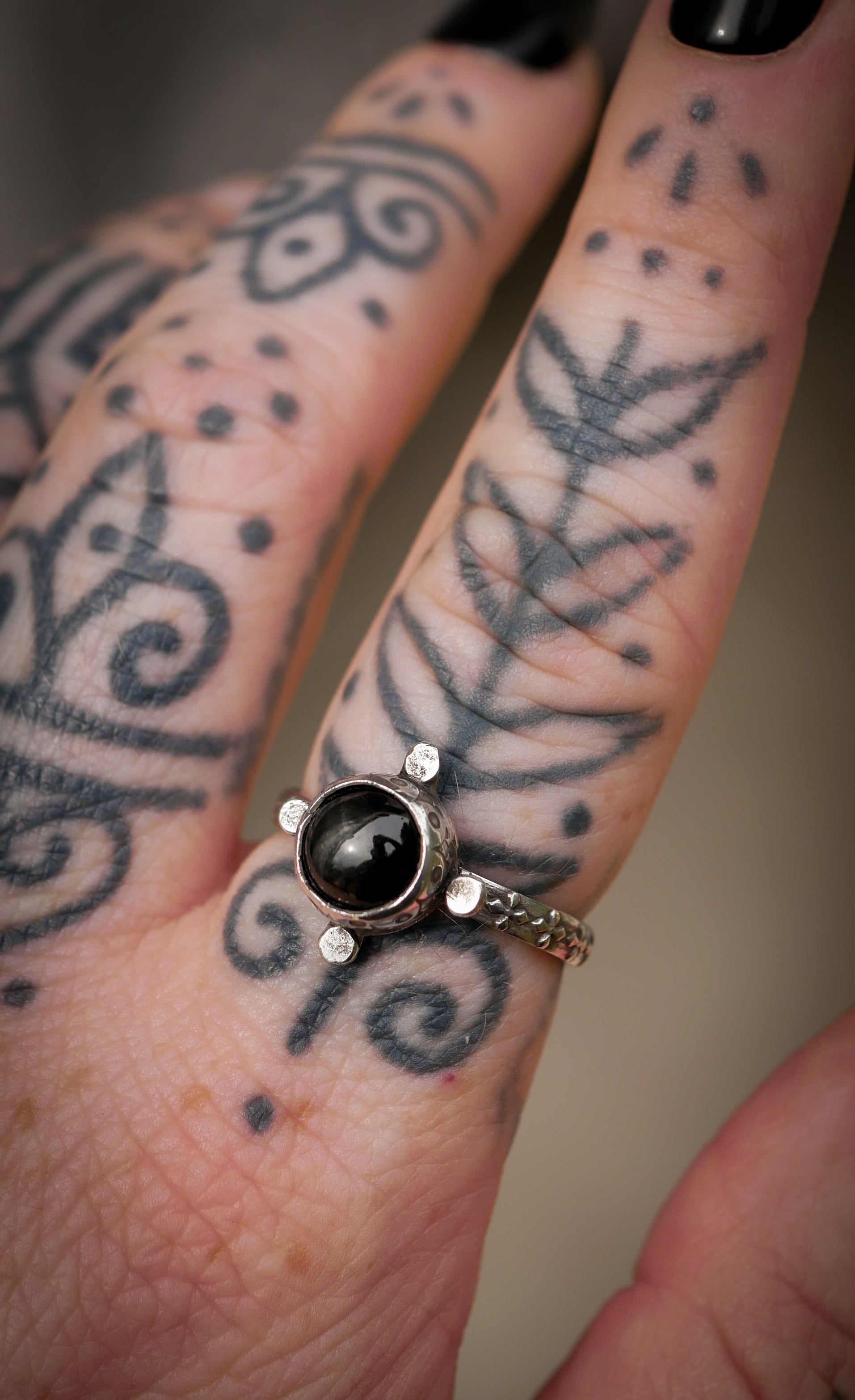 [Réservé] La Lune Noire - Bague en diopside étoile noire et argent