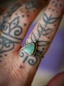 Le Trésor du Leprechaun - Bague en doublet d'opale Welo hydrophane et argent