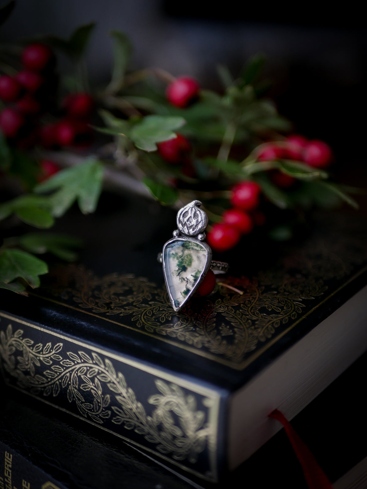 Jack O'Lantern - Bague en agate mousse et argent, citrouille forgée
