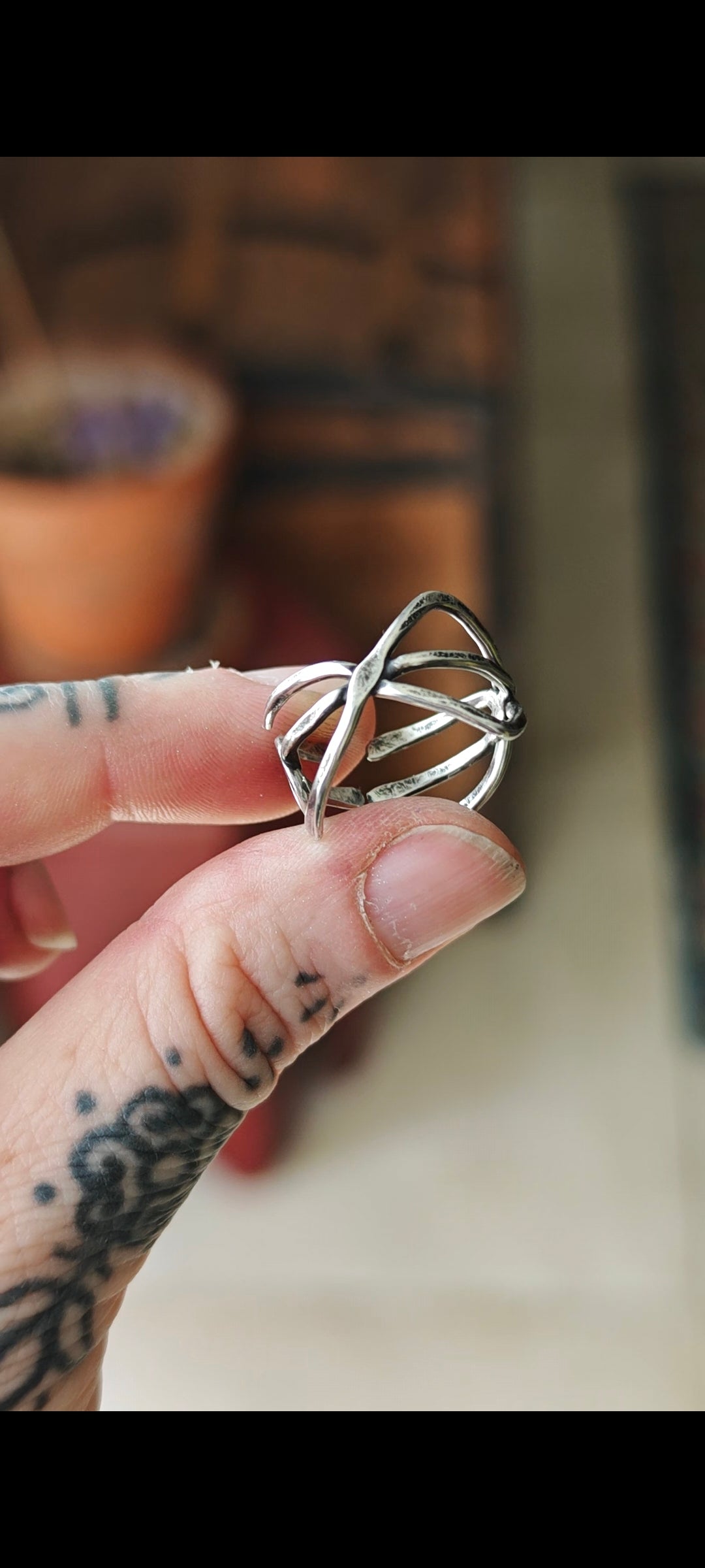 [Réservé] Prospérité - Bague forgée en argent, rune liée Ingwaz, Isa et Algiz
